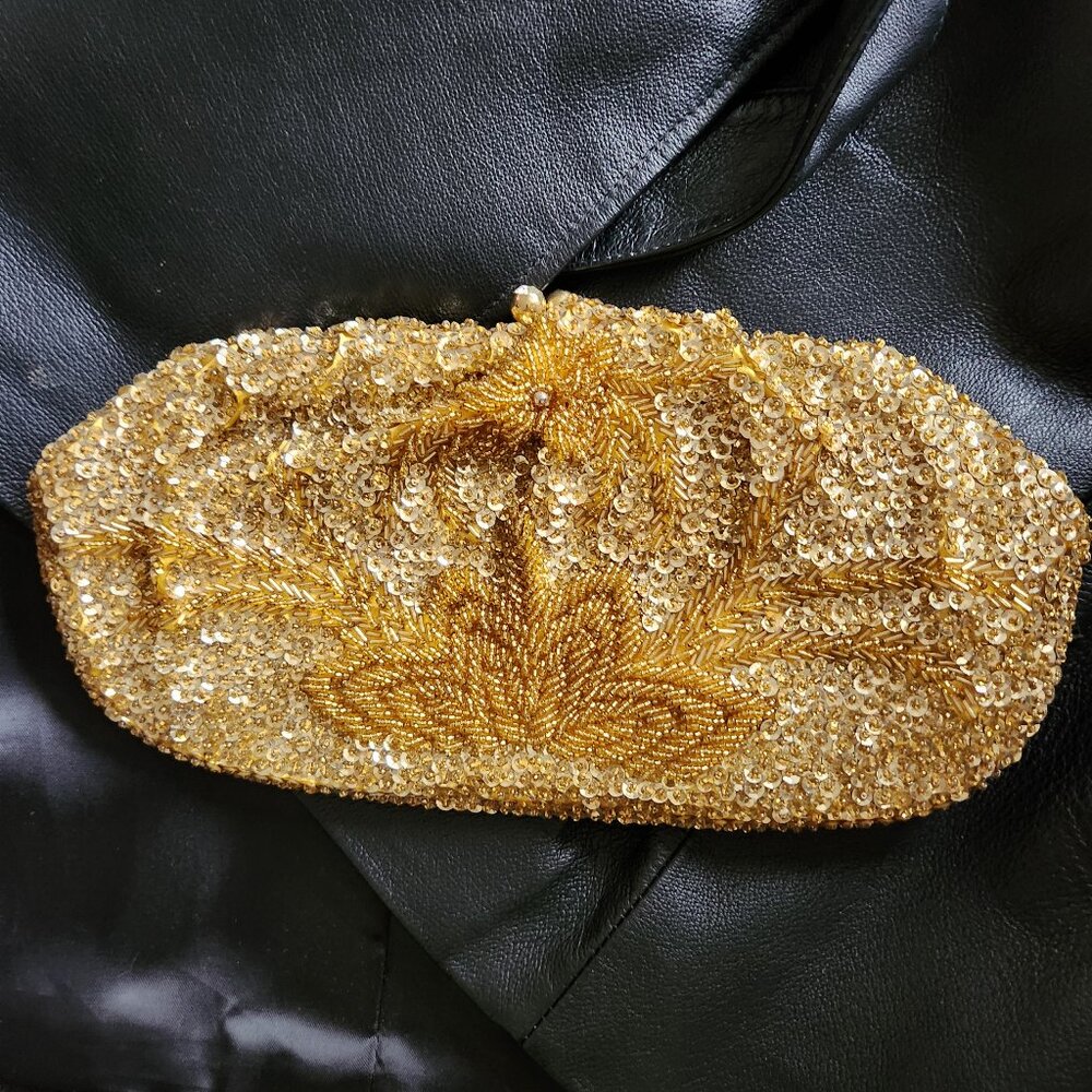Vintage handmade beaded clutch